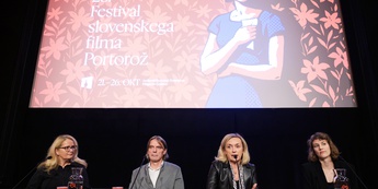 Tjaša Smrekar, Bojan Labović, Nataša Bučar in Veronika Zakonjšek - Foto: Katja Goljat